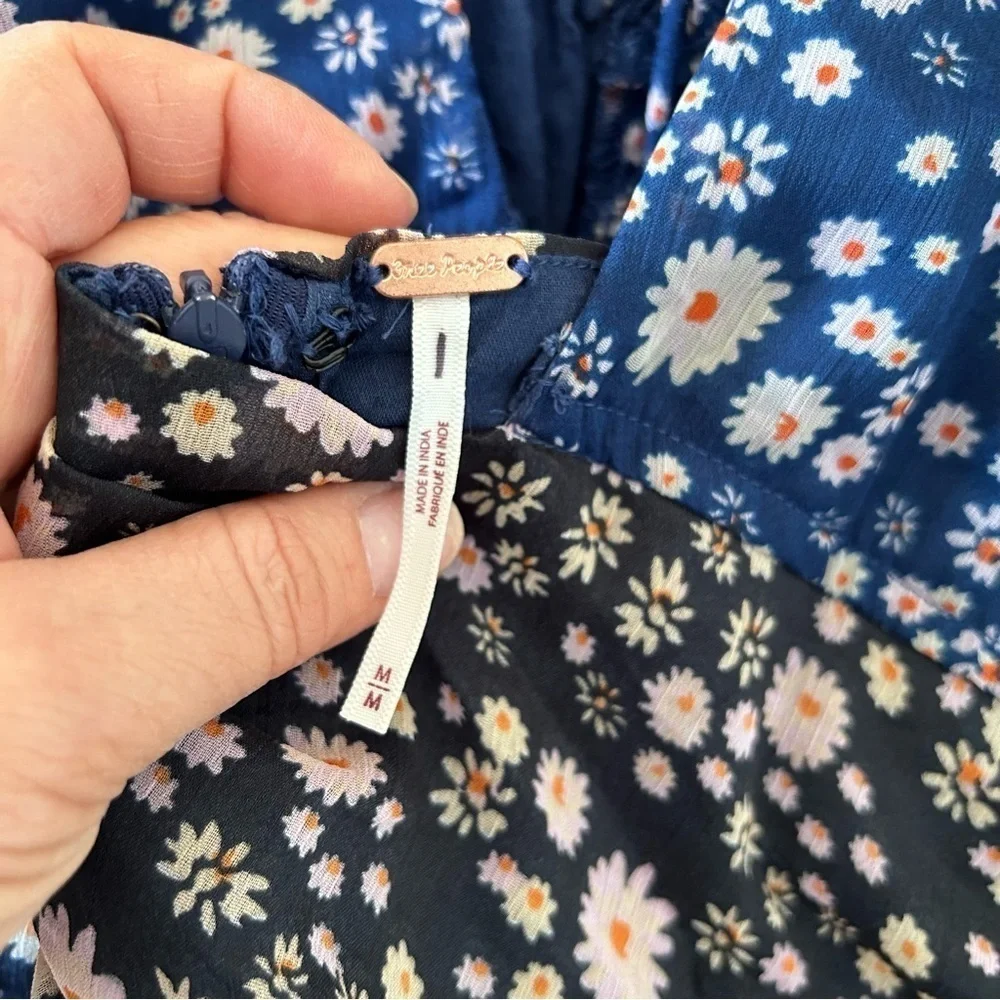 Free People Women’s Dress Medium Blue Gray Dixie Floral Print Off Shoulders Date